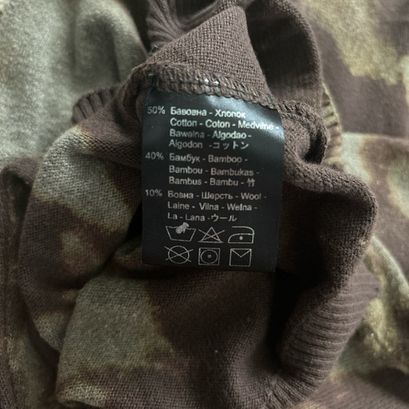 Brown Tie Dye Sweater - Picture 6 of 6